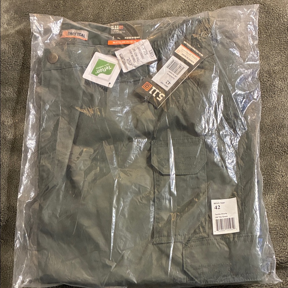 5.11 Tactical Men's TDU Green Shorts 42
Brand New 9.5”Taclite Pro